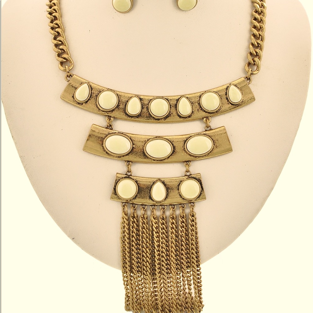 Necklace and Earring Set